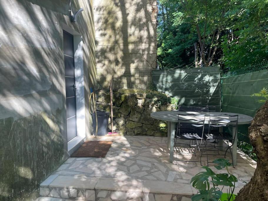 7 Rayons Avignon Exterior foto